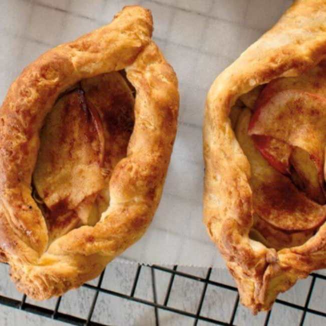 Grilled Apple Tarts