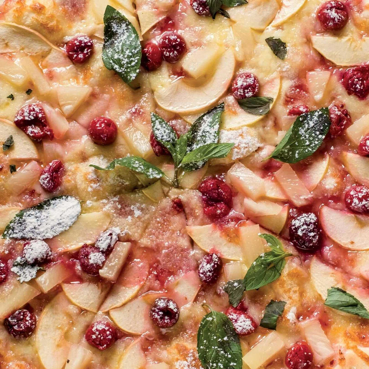 Apple Pie Dessert Pizza