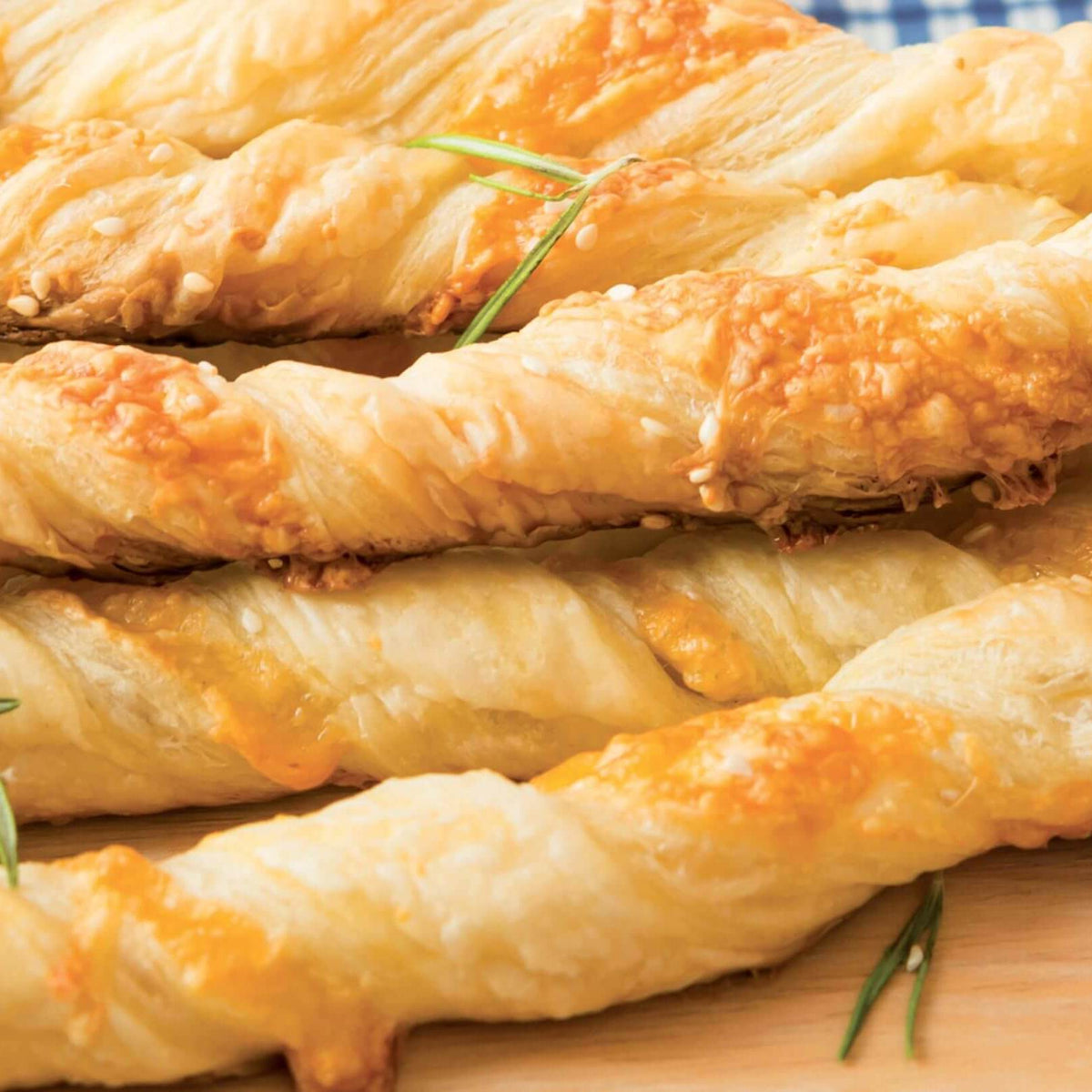 Cheesy Cheddar Twists