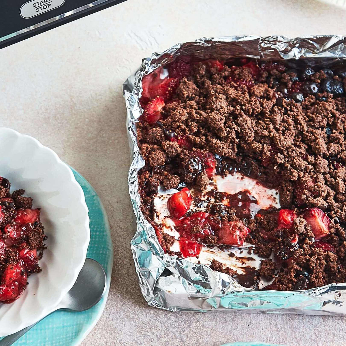 Chocolate Strawberry Crumble