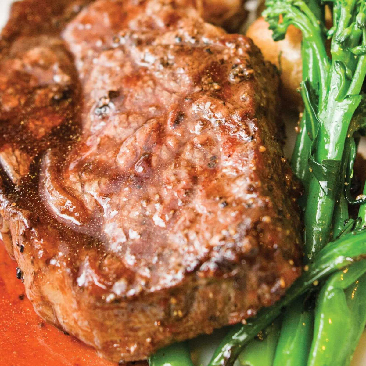 Mashed Sweet Potatoes with Steak & Broccolini