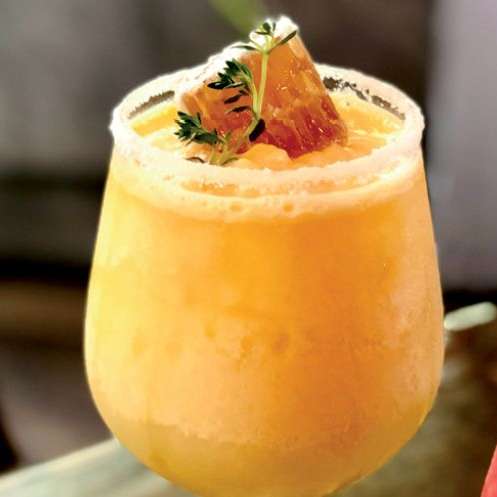 Peach Frosé