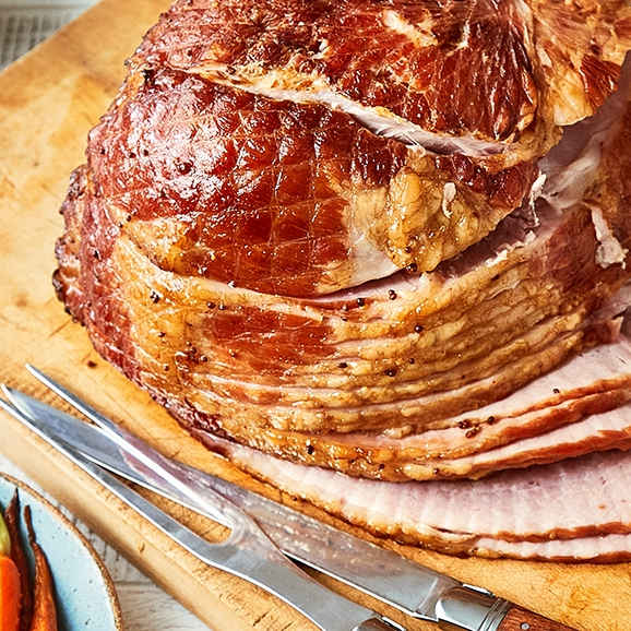 Honey Mustard Spiral Ham with Sweet and Spicy Carrots