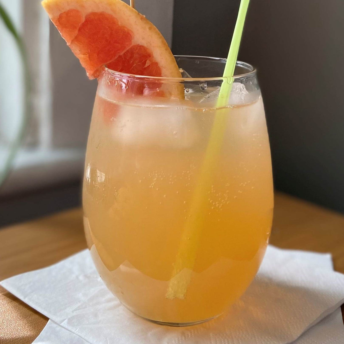 Sparkling Paloma