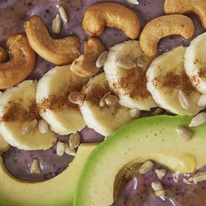 Eye Love Berries & Cashews Smoothie Bowl